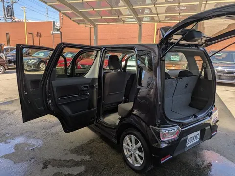 Suzuki Wagon R Stingray