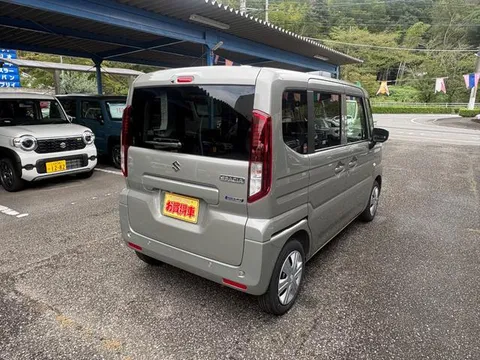 Suzuki Spacia