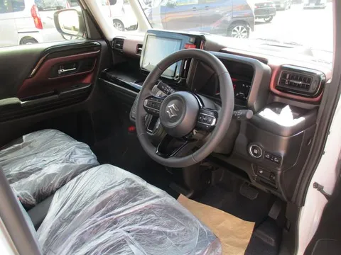 Suzuki Spacia Custom