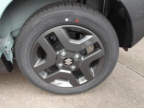 Suzuki Spacia Gear