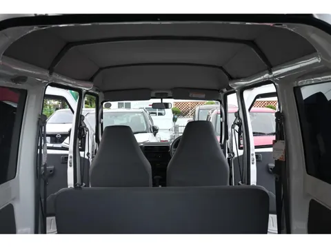 Mitsubishi Minicab Van