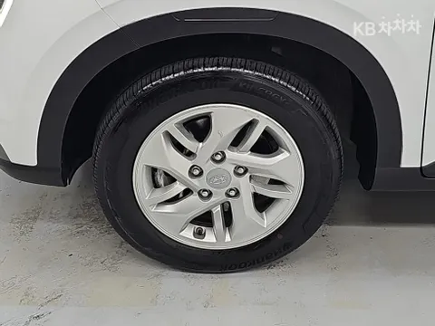 Hyundai Venue