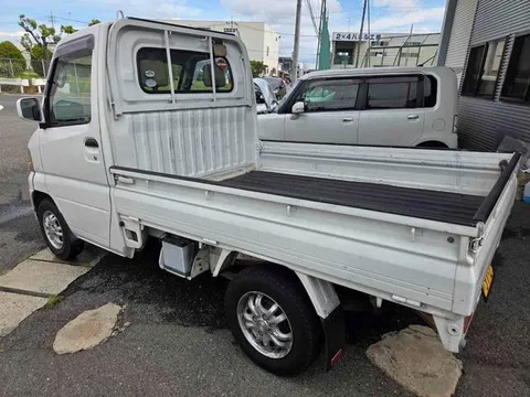 Mitsubishi Minicab Truck