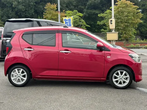 Toyota Pixis Epoch
