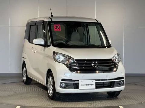 Nissan Dayz Roox