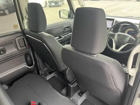 Suzuki Spacia Base