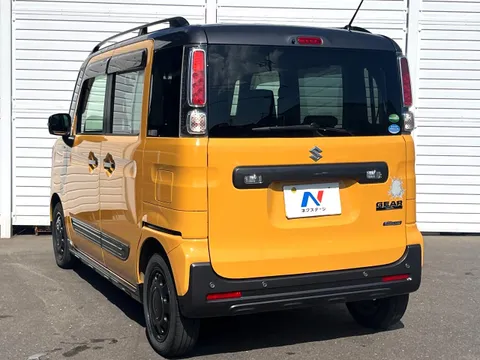Suzuki Spacia Gear