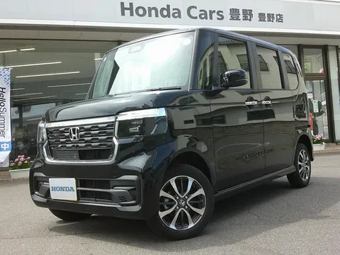 Honda N-BOX Custom