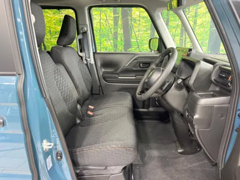 Suzuki Spacia Gear
