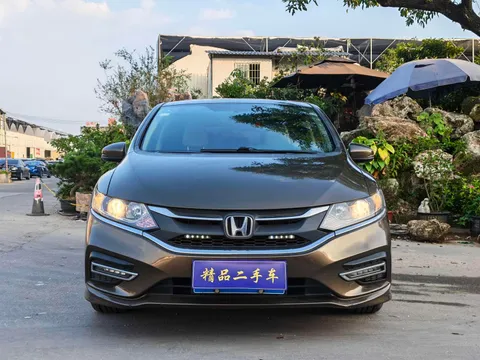 Honda Jade