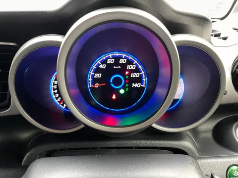 Honda N-BOX Slash
