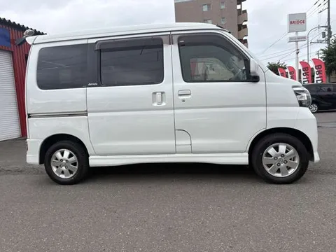 Daihatsu Atrai Wagon