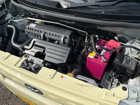 Toyota Pixis Space