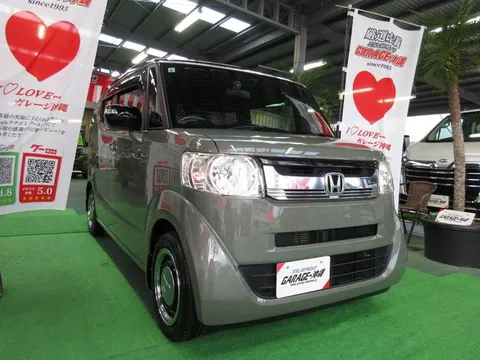 Honda N-BOX Slash