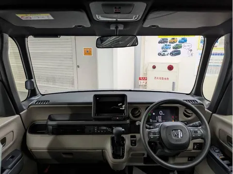 Honda N-BOX Joy