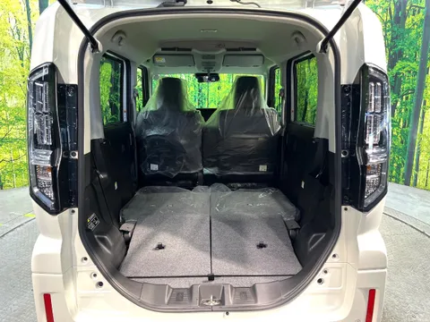 Suzuki Spacia Custom