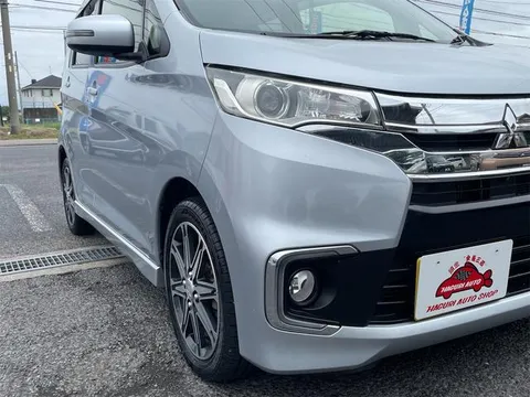 Mitsubishi eK Custom