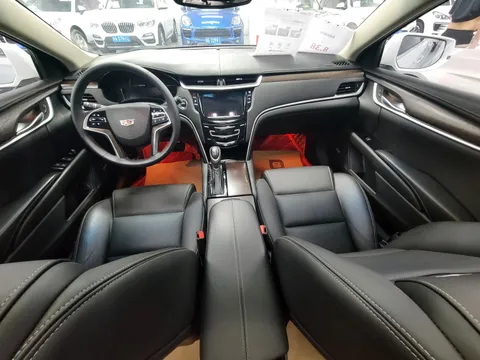 Cadillac XTS
