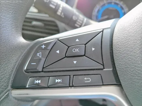 Mitsubishi eK X