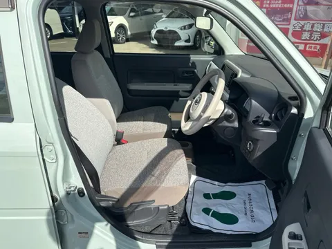 Daihatsu Mira Tocot