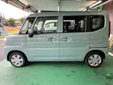 Suzuki Spacia