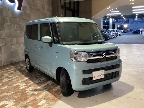 Suzuki Spacia