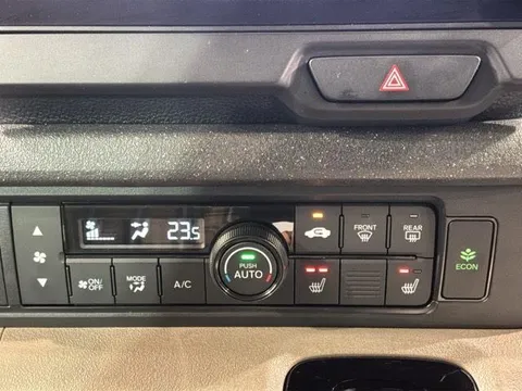 Honda N-BOX Joy