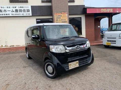 Honda N-BOX Slash