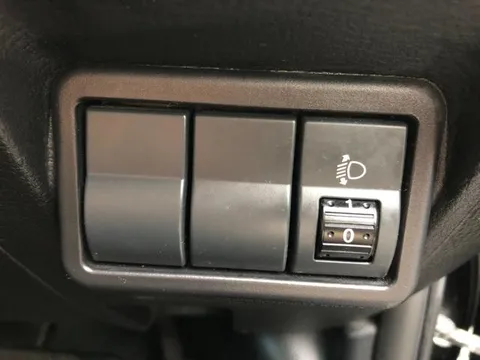 Mazda Verisa