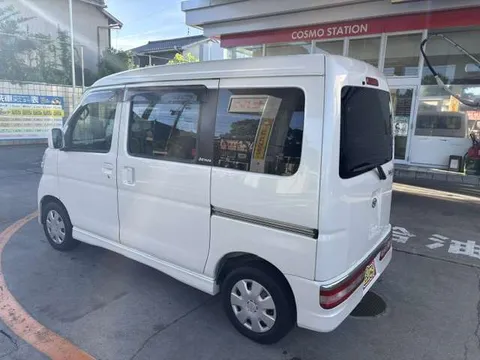 Daihatsu Atrai Wagon