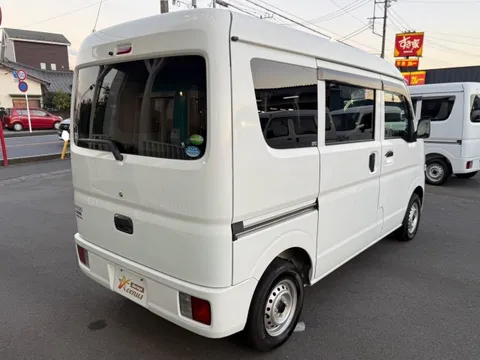 Nissan Clipper
