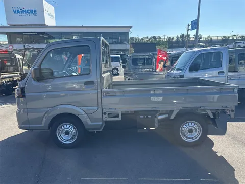 Nissan Clipper Truck
