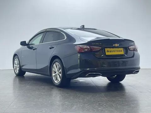 Chevrolet Malibu XL
