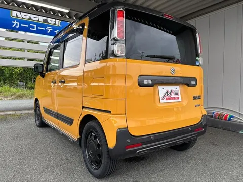 Suzuki Spacia Gear