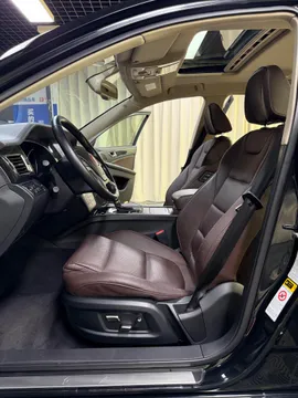Hongqi H7