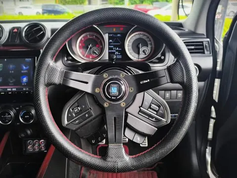 Suzuki Swift Sport