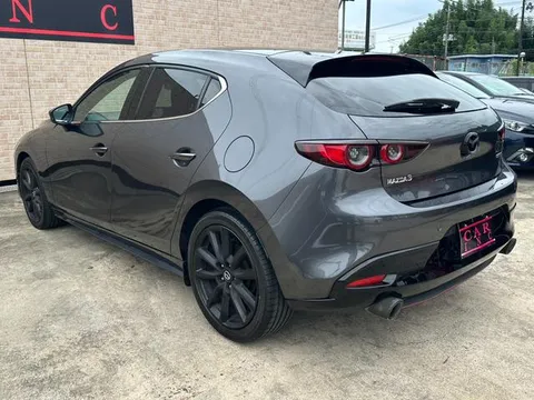 Mazda MAZDA3 Fastback