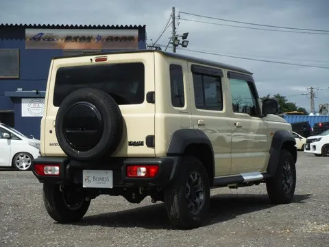 Suzuki Jimny Nomade