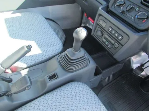 Nissan Clipper Truck