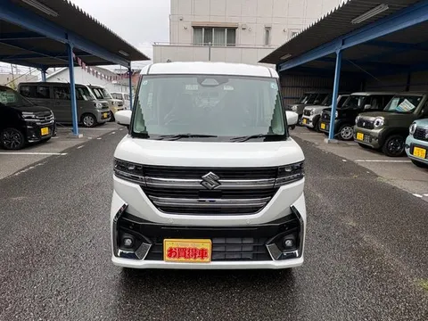 Suzuki Spacia Custom