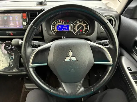Mitsubishi eK Space Custom