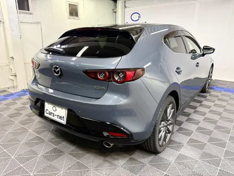 Mazda MAZDA3 Fastback