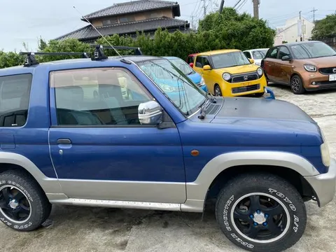 Mitsubishi Pajero Mini