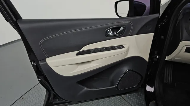 Renault QM3
