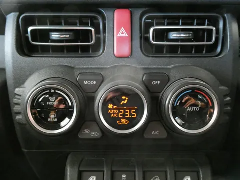 Suzuki Jimny Sierra