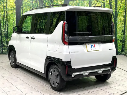 Mitsubishi Delica Mini