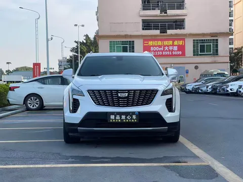 Cadillac XT4