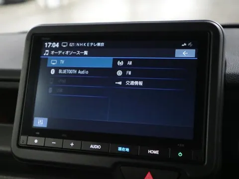 Honda N-BOX Custom