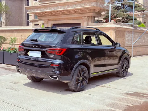 Roewe RX5
