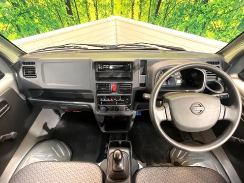 Nissan Clipper Truck